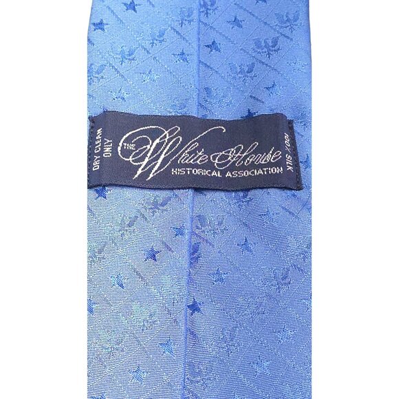 White House Historical Assn. Classic Blue Star Silk Tie - Picture 6 of 7